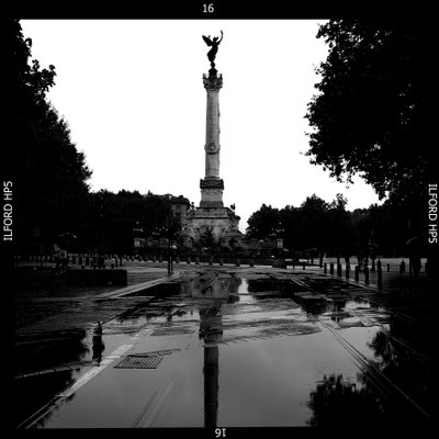 Säule in Bordeaux
