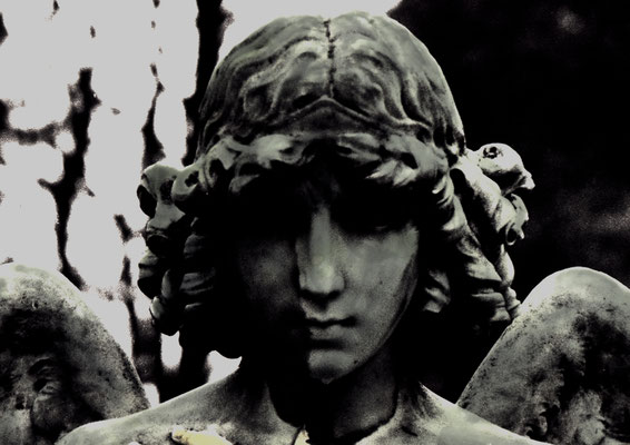 Engelkopf auf Friedhof