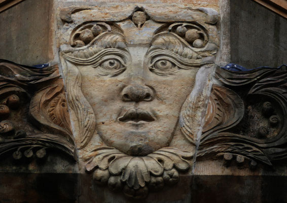 Hausfigur