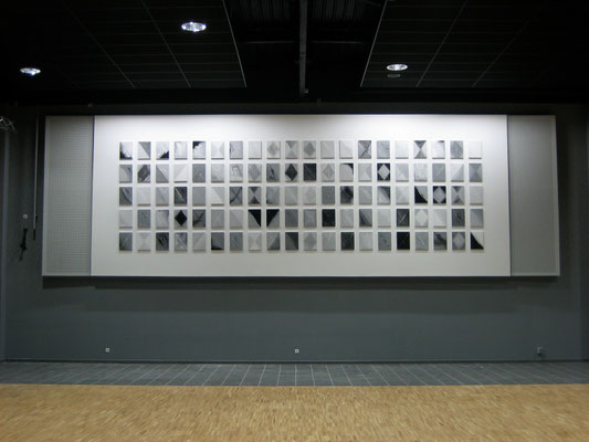 Polyptyque de 100 tableaux de François-Xavier ALEXANDRE, centre culturel de Baugé (CCRA, 2011)