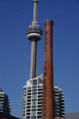 Der CN-Tower samt einer Mahnung