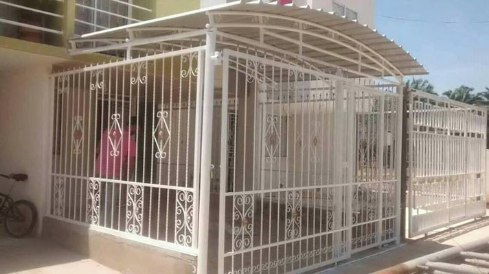 Forjadores Herreros y Fundidores de México Galería de Trabajos "REJAS" PROTECCIONES PERIMETRALES bloque A