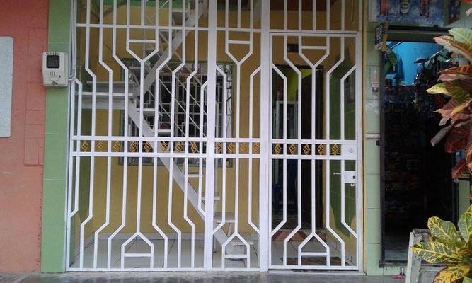 Forjadores Herreros y Fundidores de México Galería de Trabajos "REJAS" PROTECCIONES PERIMETRALES bloque B
