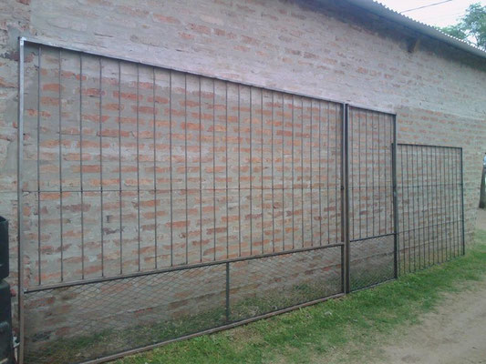 Forjadores Herreros y Fundidores de México Galería de Trabajos "REJAS" PROTECCIONES PERIMETRALES bloque A