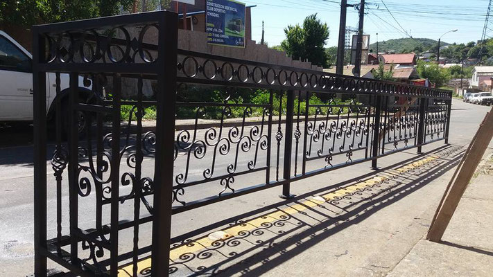 Forjadores Herreros y Fundidores de México Galería de Trabajos BALCONES