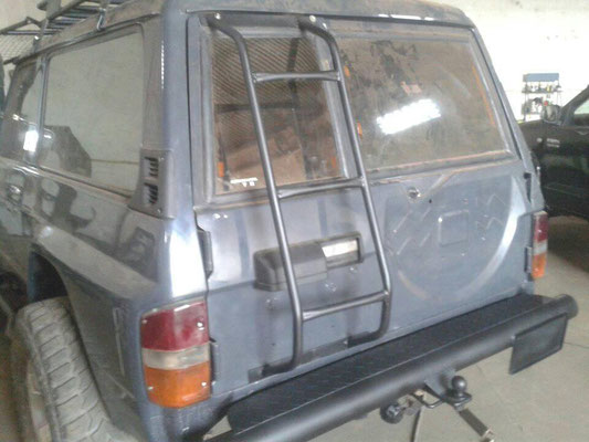Forjadores Herreros y Fundidores de México Galería de Trabajos AUTOMOTRICES