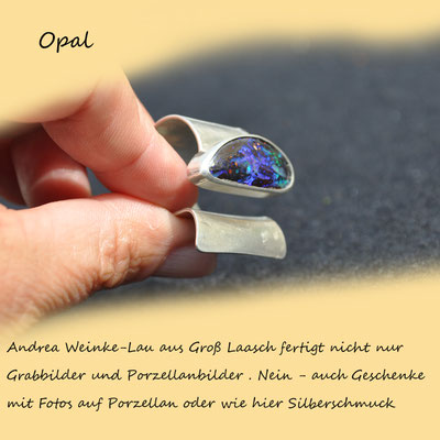 Andrea Weinke-Lau, Andrea Weinke-Lau aus Groß Laasch fertigt nicht nur  Grabbilder und Porzellanbilder . Nein - auch Geschenke  mit Fotos auf Porzellan oder wie hier Silberschmuck