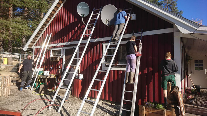 Unser Farmhaus wird  neu gestrichen