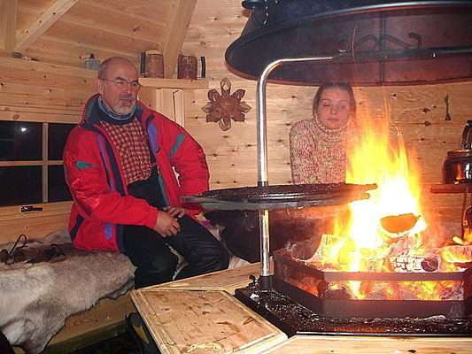 Grillhütteabend in Lappland