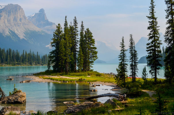 Spirit Island,  West Canada