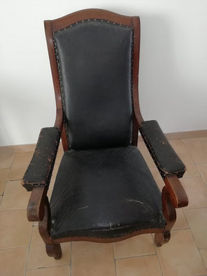 Fauteuil Voltaire avant réfection