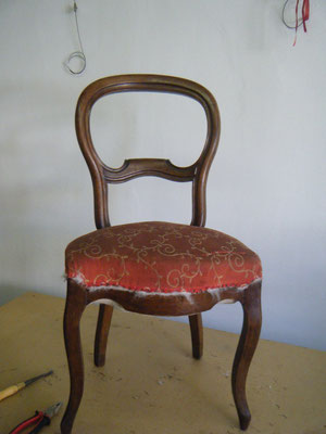 Chaise de style Louis Philippe avant réfection