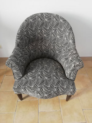Fauteuil Crapaud après réfection