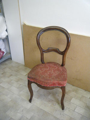 Chaise de style Louis Philippe avant réfection