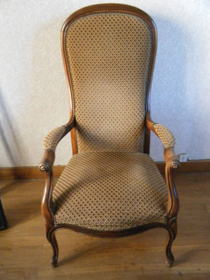 Fauteuil Voltaire avant réfection