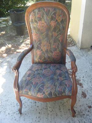 Fauteuil Voltaire avant réfection