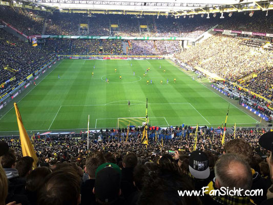 Südtribüne Block 82 (Stehplatz-Heim). Foto: Marco Neu (via Facebook)