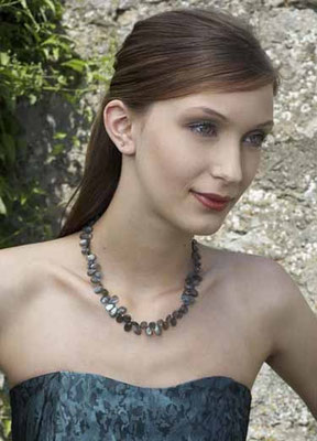 Art.Nr. 086a - Kette: facettierte Labradorith-Tropfen und Sterling-Silber