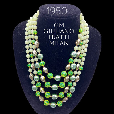 GM Giuliano Fratti signed - Super bright 4-strand necklace glass uranio green Jade color Venetian beads  by Giuliano Fratti designer - 420/7