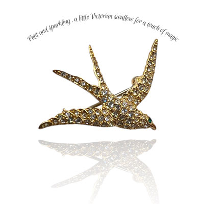 Adorable Victorian-inspired Swallow in Flight Brooch gold plated covered by sparkling clear rhinestones-collectable figural bird - Art.502/7