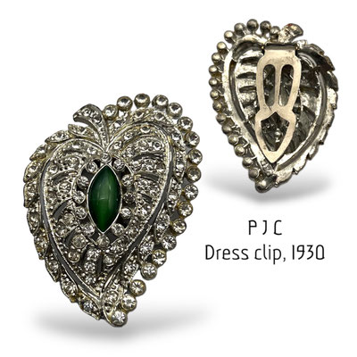 Very Old Dress Clip signed in silver tone w/clear stones Foiled Backs - 1920/30 old finding for clip's lover - art.918/6