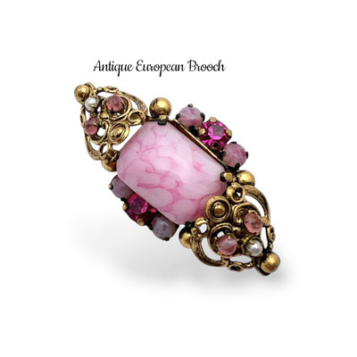 Old French Pin with mottled pink stone & poured glass cabs, seed pearls and vivid pink crystals - Art.589/7 -