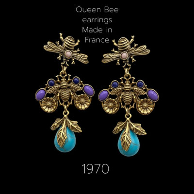 Eye-catching Queen Bee long French Earrings with nice figural bees , colored cabochon and Turquoise drop, unique - art.511/7