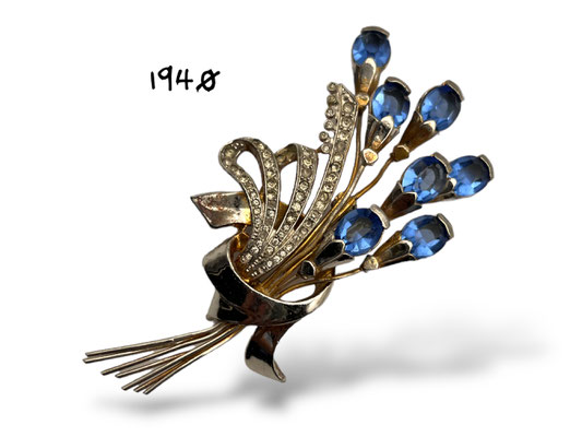 RETRO ERA JEWELRY: LATE 1930S & 1940S - Benvenuti su RETRO ERA JEWELRY: LATE 1930S & 1940S - Benvenuti su