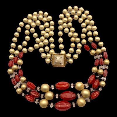 Classy Europe 3 strands glass pink beads & simulated pearls w/ivory luster Necklace - lovely clasp - art.388/6