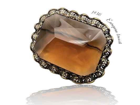 1930s Czech  brooch with large Topaz Brown open back stone framed by like-filigree in ruffles  shape - Art.208/2 - SOLD