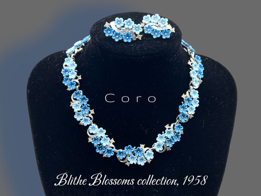 Super Coro "BLITHE BLOSSOM" collection - blue flowers lucite necklace & earrings silver set- AD Coro jewellery - Art.848/6