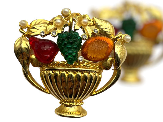 Elegant basket/vase with glass Fruit Salad Brooch - simulated pearls & clear crystal - Floral arrangement in Giardinetti design -art.830/6