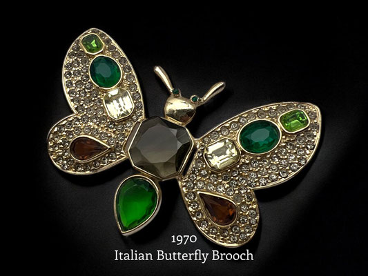 Eye-catching multi colors Butterfly Brooch Faceted Rhinestone Figural Collectible Vintage Italian Costume Jewelry - art.207/7-