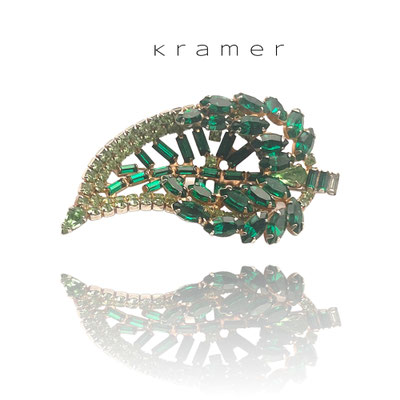 KRAMER NEW YORK Vtg Brooch ca.3" Green Rhinestones Marquise Baguettes - Exquisite dimensional design - Rare High End Kramer - Art.711/4