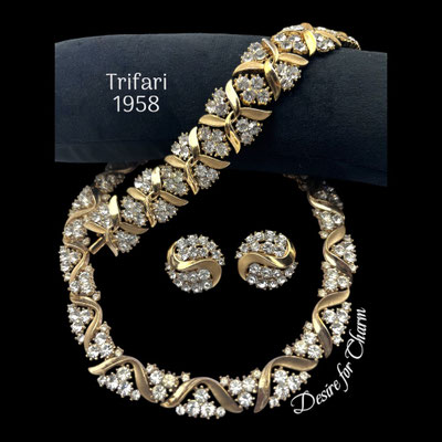 BRIOLETTE  Trifari 1950 set clear rhinestones Trifanium gold necklace, bracelet & earrings- art.503/7