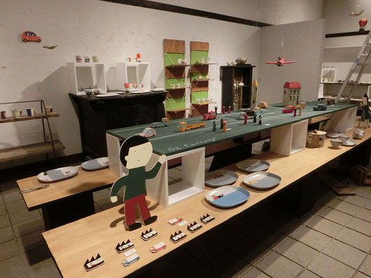 小堤晶子さん　OZ FACTORY　オズファクトリー about US | Akiko Ozutsumi official website