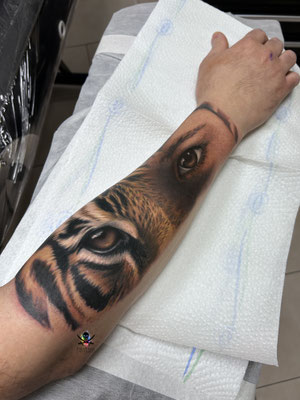 tiger face tattoo