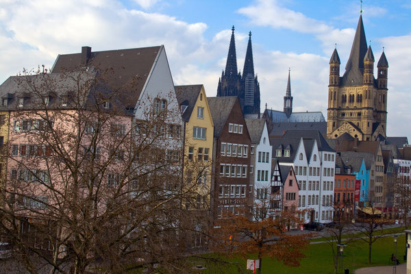 Bild von <a href="https://pixabay.com/de/users/domeckopol-610494/?utm_source=link-attribution&amp;utm_medium=referral&amp;utm_campaign=image&amp;utm_content=647873">andreas N</a> auf <a href="https://pixabay.com/?utm_source=link-attribution&amp;utm_medium