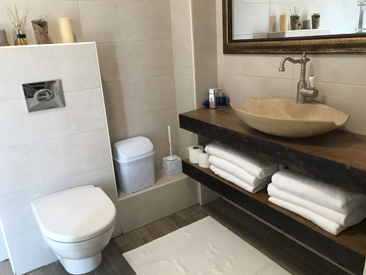 2ème salle de bain