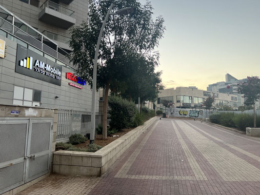 pedestrian walkway