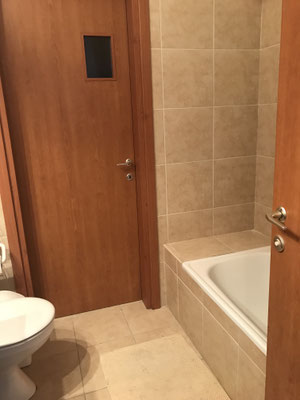 2nd bathroom