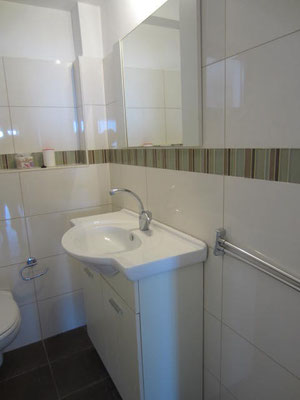2nd Bathroom