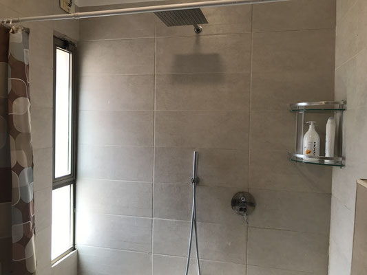 2nd Shower bathroom