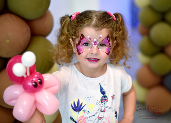 Kinderschminken im Wiggispark in Nestal 2018