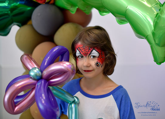 Kinderschminken im Wiggispark in Nestal 2018