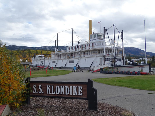 die S.S. Klondike, einer der letzten erhaltenen Sternwheeler des Yukon