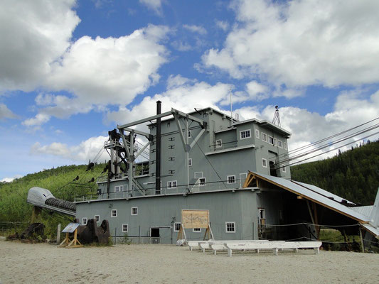 Dredge No. 4