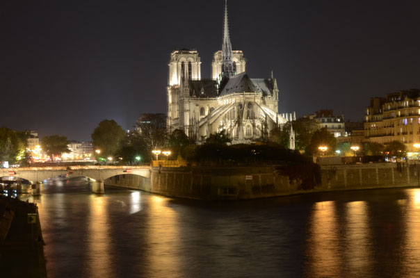 Notre Dame De Paris de Nuit