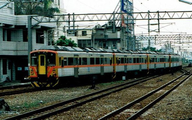 三鶯、台湾DR1000プラ製完成品 - 南洋物産株式会社 NANYO BUSSAN CO