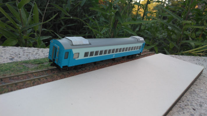 台湾 鐵支路模型 35SPK32700/35SPK2300客車 完成品 - 南洋物産株式会社